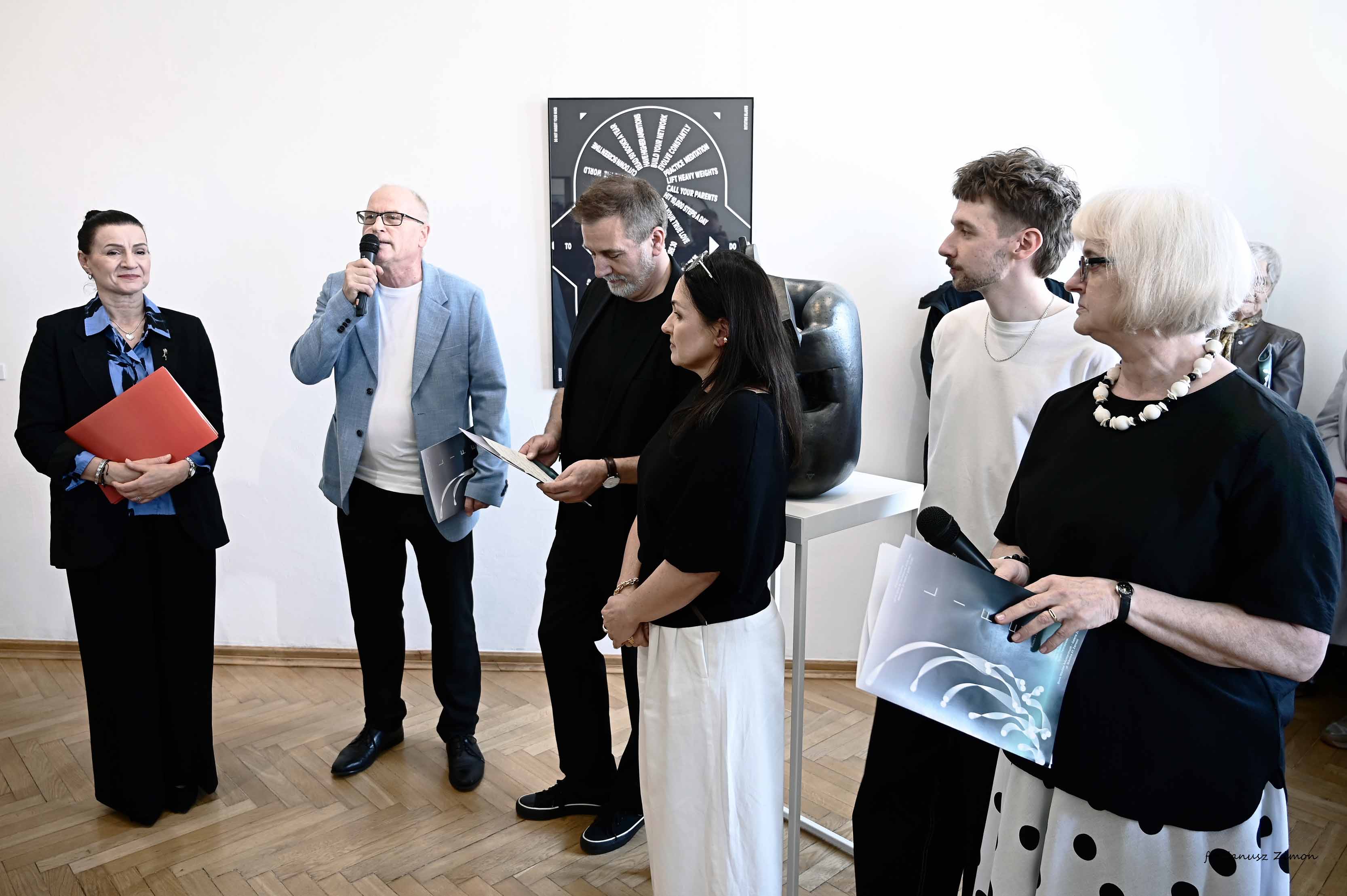 Stella Zadros, Piotr Twardowski,Tycjan Twardowski - ,,LIFE'
