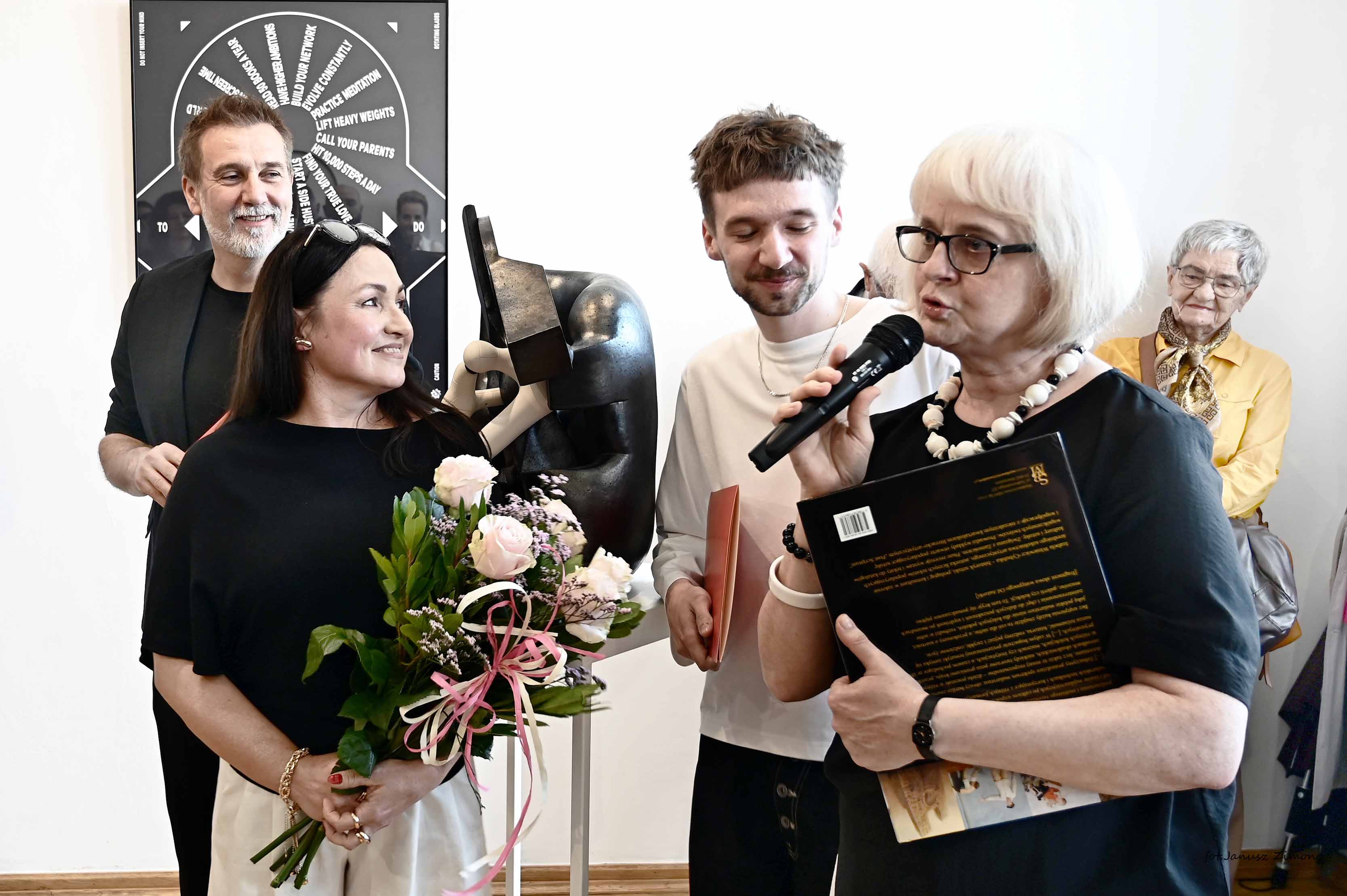 Stella Zadros, Piotr Twardowski,Tycjan Twardowski - ,,LIFE'